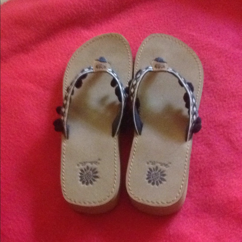 Flip flops - Picture 3 of 4